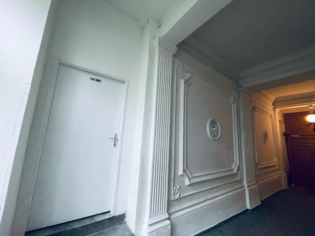 Blaue Lagune Lägenhet Wien Exteriör bild